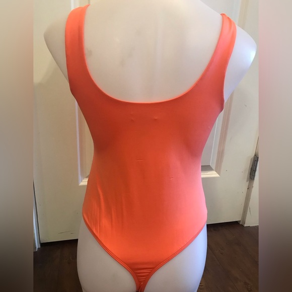 NEW Revamped Coral Sleeveless Bodysuit size Large - Picture 2 of 11
